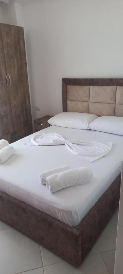 Arjan Dyli Guesthouse Ksamil Bilik gambar