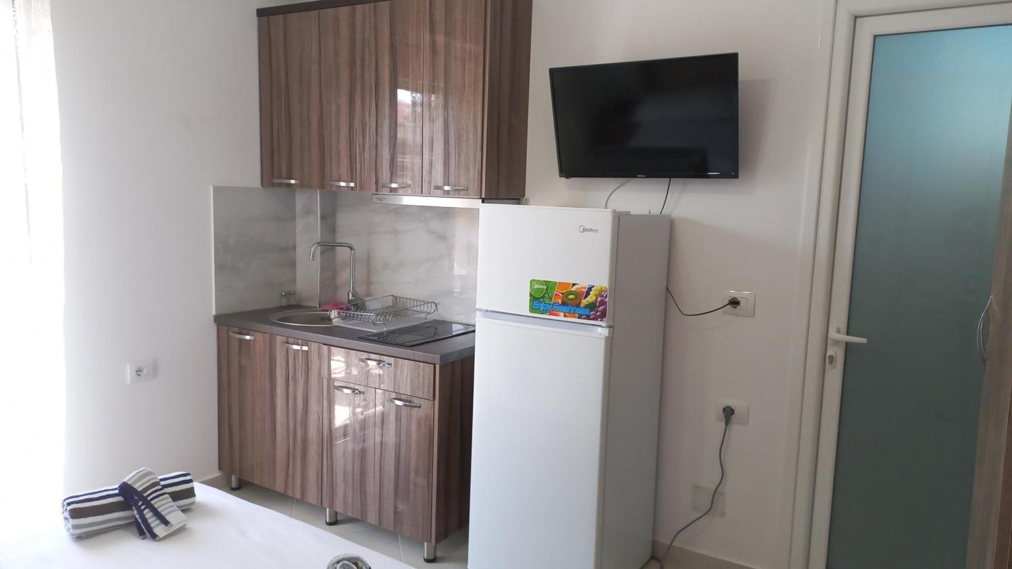 Arjan Dyli Guesthouse Ksamil Bilik gambar