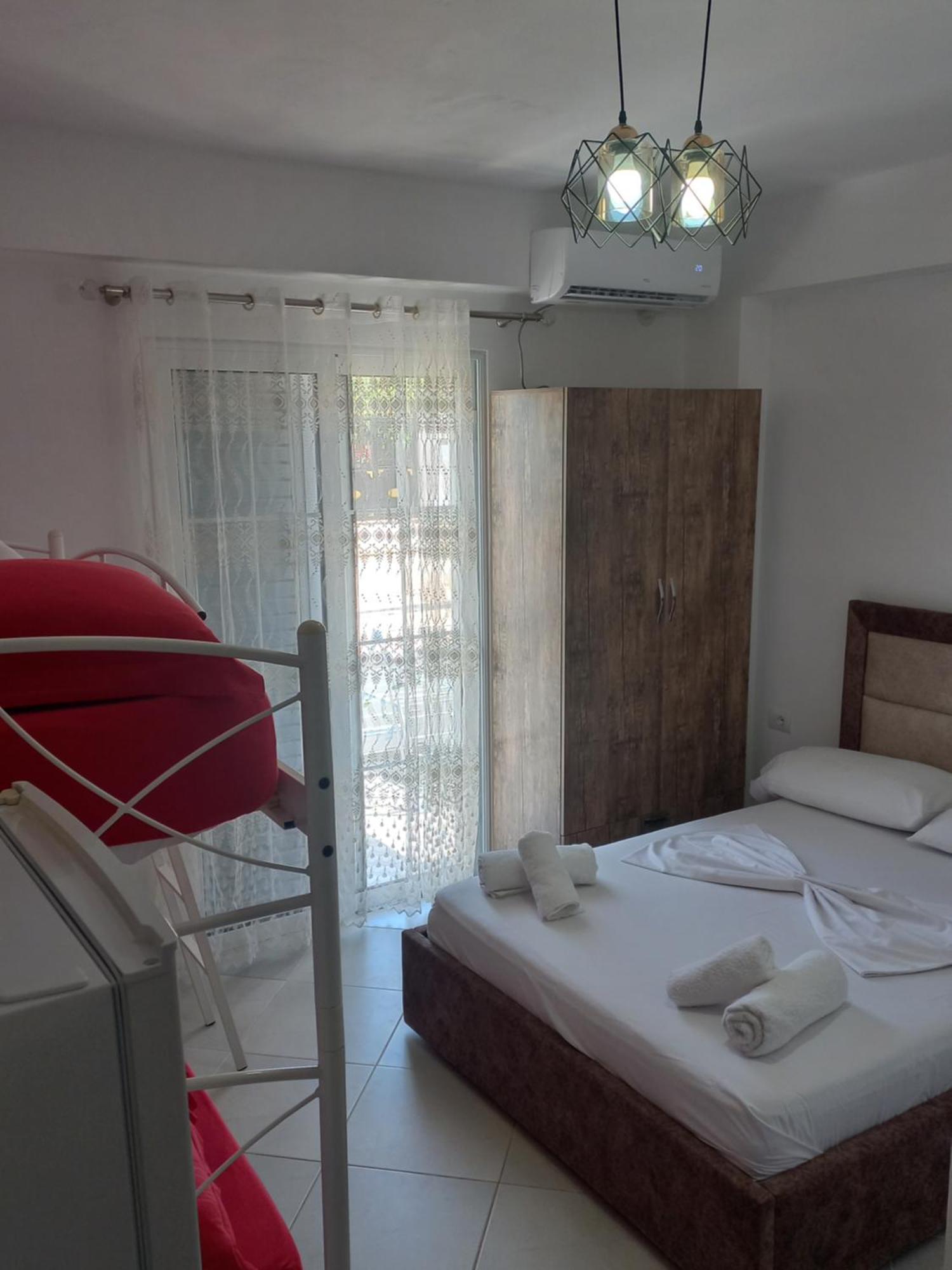 Arjan Dyli Guesthouse Ksamil Bilik gambar
